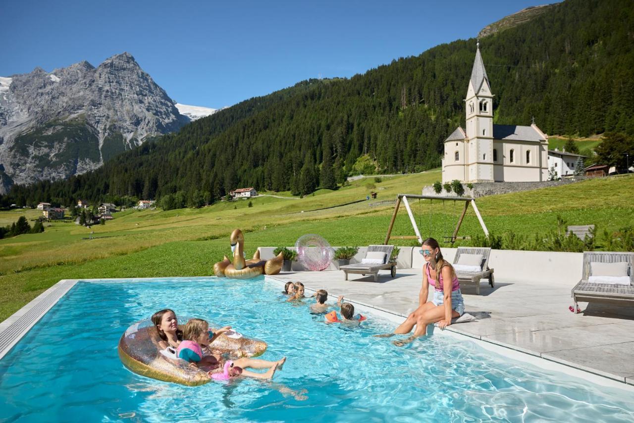 Hotel Bella Vista Трафой Екстер'єр фото